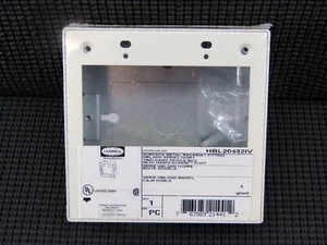 Hubbell HBL20482IV Surface Metal Raceway Fitting HBL2000 Series Ivory 2 Gang - Picture 1 of 1