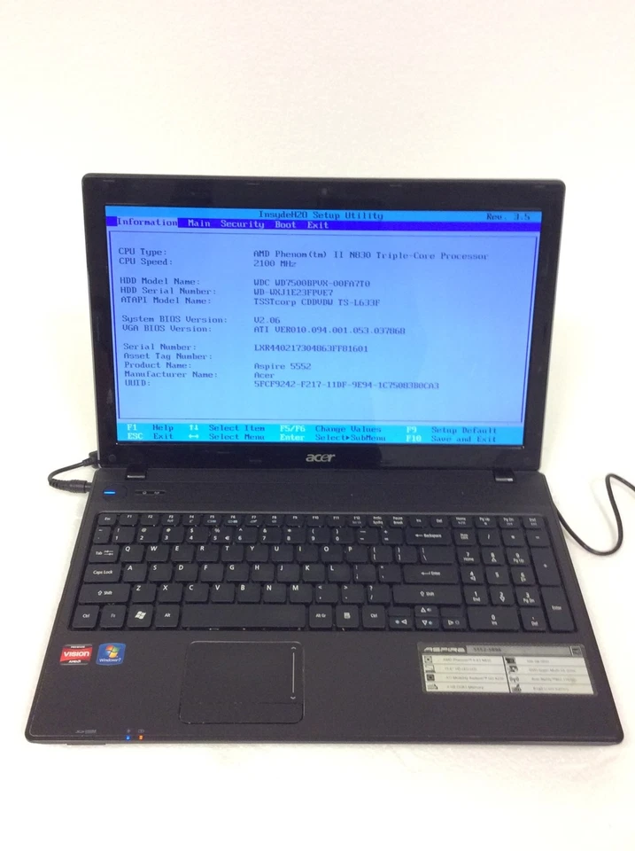 Portátil Acer Aspire 5552 Amd Phenom II N830 triple núcleo 2,10 GHz con 750 GB HD, 4 GB Foto 1 de 4