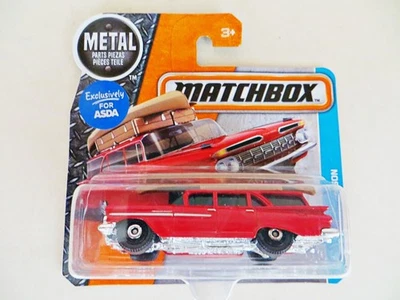 MATCHBOX 1/125 '1959 CHEVY WAGON/ESTATE WITH CANOE' RED. MIB/BOXED/CARDED - Image 1 of 4