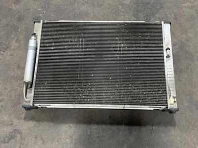 Infiniti G37 2008-2013 cupé A/T tracción trasera radiador fabricante de equipos originales #A0,32 Foto 1 de 4