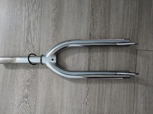 Mongoose Team Issue BMX Fork 20 in 1 1/8 Threadless Old School BMX Freestyle - Picture 1 of 7