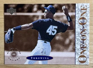 1995 Upper Deck Minors One On One Michael Jordan Retires The Future #1 Throwing - Bild 1 von 2