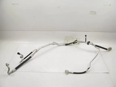 Genuine A/C Suction Hose OEM For Volkswagen Touareg 11-16 3.0L Diesel Foto 1 de 4