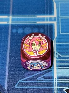 Manamoon Live Evil Twin Trouble Sunny Kisikil Lilla Holographic Metal Dice Pink - Picture 1 of 6