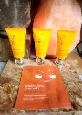 🍊 Lot Three 3X RODIAL VIT-C Mini BRIGHTENING MASKS & Dragon's Blood Eye Mask - Image 1 of 4