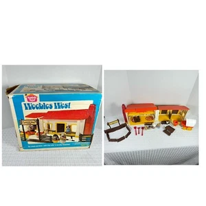 Vintage 1974 Hasbro WEEBLES WOBBLE WEST WESTERN RANCH HOUSE 100% Complete W/Box - Picture 1 of 19