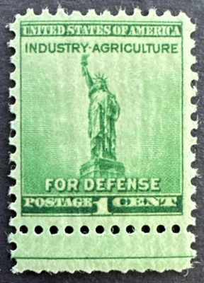 US 1940 SCOTT #899 Single MNH OG National Defense Statue of Liberty - Image 1 of 2