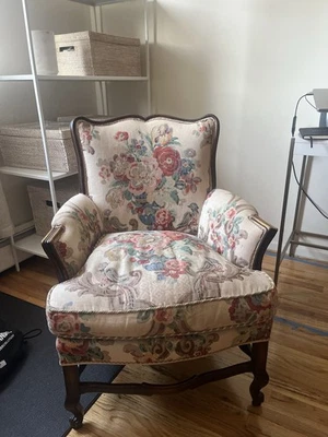 Louis XV Bergere Chairs And Loveseat - Image 1 of 3