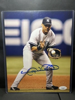 Gary Sheffield Auto New York Yankees Autographed 8x10 JSA Authenticated - Image 1 of 2