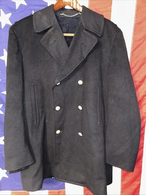 Uniforme de la Academia Naval de los Estados Unidos Chaquetón de Lana Reefer Botones Dorados EE. UU. 44 Hermoso Foto 1 de 4