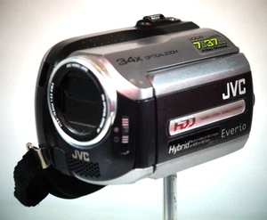 JVC Evrio G GZ MG130 HDD Recorder, 2 Batts & Ch Lead. VGWO.  Box, Bag Etc. - Picture 1 of 11
