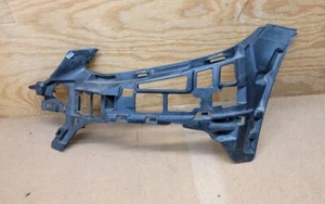 2016-2018 Mercedes C-Class C300 C250 C350 W205 Front Bumper Mount Bracket Left - Picture 1 of 13