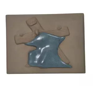 Jack Black Navajo Art Pottery 1991 Wall Plaque Jesus Christ Carrying the Cross - Picture 1 of 8