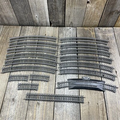 Tyco HO Scale Model Train Track Lot of 17 pcs Curve Straight Rerailer Austria - Image 1 of 4