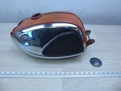 Suzuki S32 Olympian 150 S500 1966) tanque de gasolina gasolina con cubiertas laterales Foto 1 de 4