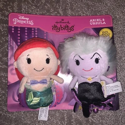 Juego de peluche nuevo con etiquetas D23 Expo 2019 Hallmark Itty Bittys Little Mermaid Ariel and Ursula Foto 1 de 4