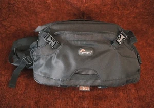 LOWEPRO Inverse 200 AW Camera Waist Shoulder Bag - Picture 1 of 14