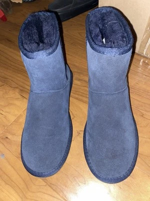 Botas Minnetonka Azul Marino Gamuza Apenas Usadas Forradas de Lana Talla 10 Usadas en Excelente Condición Foto 1 de 4