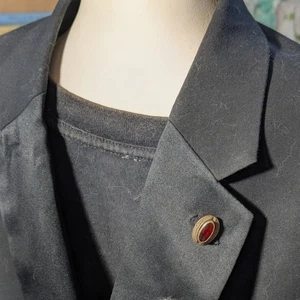 Vintage ovale rubinrote Granat Glas Stecknadel goldfarben Hut Revers Brosche Schal - Bild 1 von 7