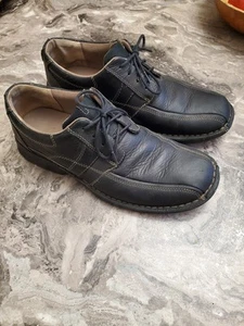 Clark Escape Oxford Shoes - Picture 1 of 6