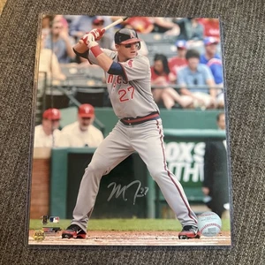 Mike Trout Signed Autograph 8x10 Photo Los Angeles Angels COA - Picture 1 of 2