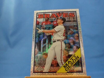 Matt Olson Topps Chrome 2023 1988 Mojo Refractor - Image 1 of 2