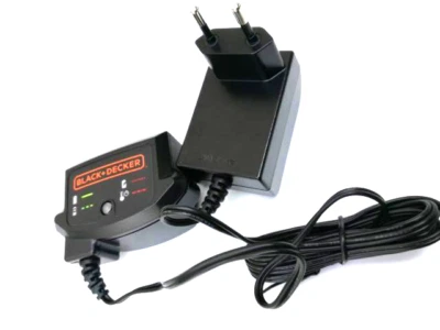 BLACK+DECKER Black & Decker Original Akku Ladegerät 90590287-06 8-20V Für 18V System Slidepac