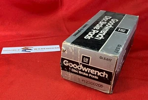 NOS OEM Goodwrench 12300209 Disk Brake Pads - Imagen 1 de 1
