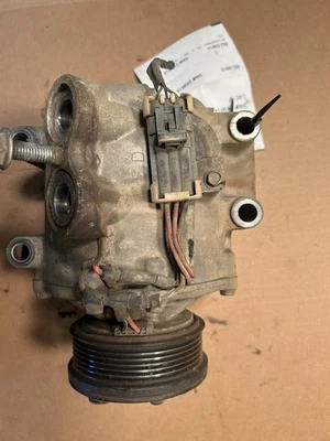 2002–2007 GMC Envoy A/C Air Compressor 4.2L Foto 1 de 2