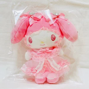 My Melody Munyugurumi Mascot Plush Keychain Party in the Palace 50th Japan New - Picture 1 of 4