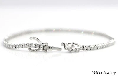 Brazalete de tenis de oro blanco de 14 K de corte redondo de diamantes cultivados en laboratorio TW de 2,7 quilates 7 pulgadas Foto 1 de 4