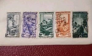 Set Of 5 ITALIAN STAMPS 1945 - Picture 1 of 6