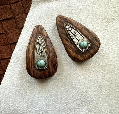 GRANDE ~ Hecho a mano ~ Medidor de oreja ~ Enchufe ~ Desierto de lágrima ~ Turquesa  Foto 1 de 4