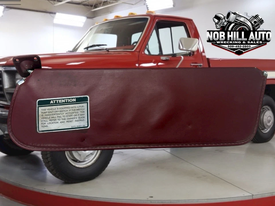 Parasol Ford F250 Bull Nose 1980-1986 LH granate vinilo P/N E0TB-1004122-AWA Foto 1 de 4