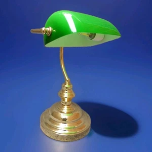 VINTAGE BRASS BANKERS DESK LAMP GREEN GLASS ADJUSTABLE FREE STANDING - Picture 1 of 18