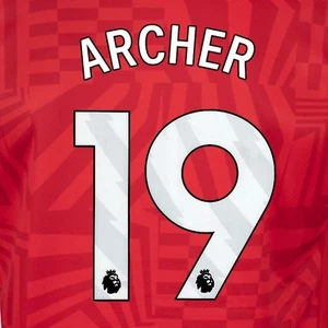 2024 2025 OFFIZIELLES SOUTHAMPTON ARCHER 19 WEISS HEIMSPIELERGRÖSSE NAME SET - Bild 1 von 1