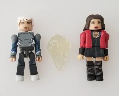 Loose lot of 2 Avengers Age of Ultron Minimates Scarlet Witch & Quicksilver figs Cover