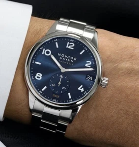 NOMOS Glashütte Club Sport Neomatik 42 Date Blue - Picture 1 of 1