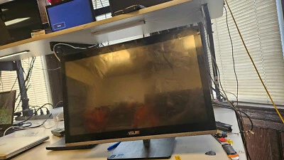 Asus All-in-One PC ET2230I All-in-one Desktop **FUNZIONANTE** - Immagine 1 di 4