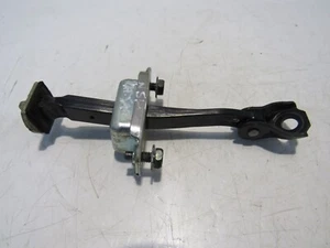 RENAULT KADJAR 2015-18 NEARSIDE LEFT FRONT DOOR CHECK STRAP 804304EA0A     Q8307 - Picture 1 of 8