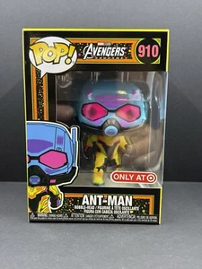 Funko Pop! Figura de vinilo exclusiva de Marvel Ant-Man #910 Black Light Target - Imagen 1 de 6