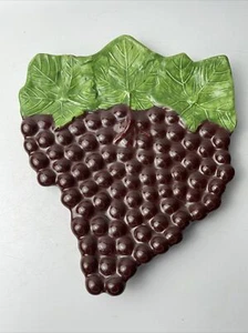 Unique Bunch of Grapes plate - Picture 1 of 6