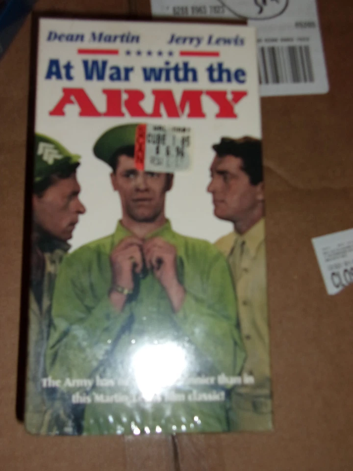 Jerry Lewis Dean Martin At War With The Army Sealed VHS Foto 1 de 1