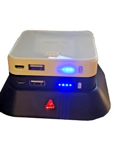 PowerNOW Power-Pillar Stackable Portable Battery Backups Station + 2x 3000mAh - Picture 1 of 7