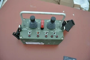 Joysticks militares MTVR CONTROL REMOTO JC400 NSN 6110-01-517-0346 - Imagen 1 de 12