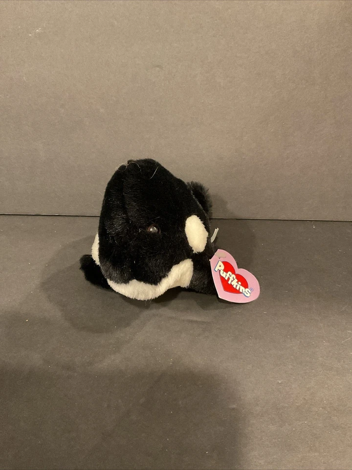 Etiqueta de juguete de peluche Toby the Orca Toby the Orca 1997 MJC Swibco Puffkins 4" de colección Foto 1 de 1