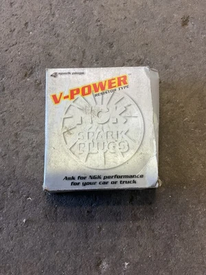 NEW SET OF 4 Spark Plug V-Power NGK 1233 BPR5EY Volkswagen MK1 Rabbit 1.6 - Image 1 of 3
