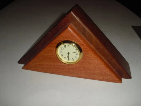 Vintage small desk clock Cover