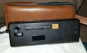 VINTAGE KODAK TELE-EKTRALITE CAMERA 20 WITH INSTRUCTION GUIDE AND CASE - Picture 1 of 9