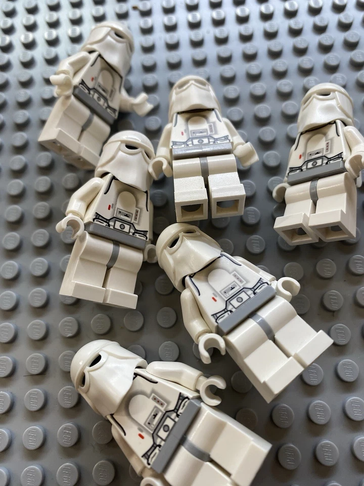 Vintage Lego Star Wars Snow Trooper Lot! - Image 1 of 1